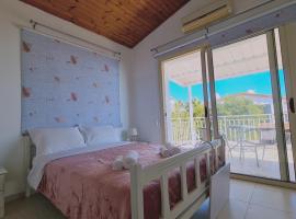 STAY Crystal Waves Maisonette, apartment in Meneou