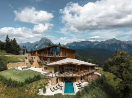 CHALET G12 - Luxury Apartments Seefeld, hotel di Reith bei Seefeld