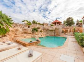 Villa & Pool Apartments in Mellieha Bay - Happy Rentals, hotel bajet di Mellieħa