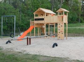 Camping Sonnenberg, hotel i Faßberg