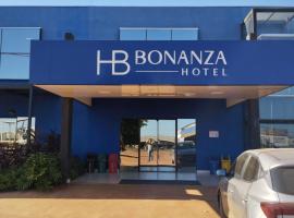 Hotel Bonanza – tani hotel w mieście Ribas do Rio Pardo