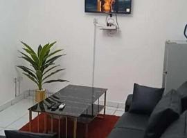 Residence Sighaka - Premium VIP Apartment - WiFi, Gardien, Parking, aluguel de temporada em Douala