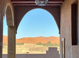 Camels House, hotel in Merzouga