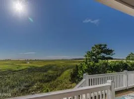 Marsh Views - Nautical Watch - Steps to the Pool