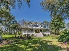 Private Retreat on Deep Water overlooking Jenkins Creek