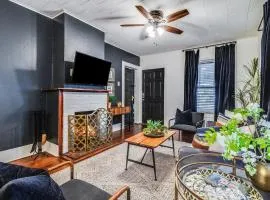 Spacious 4BR Retreat in the heart of Lafayette