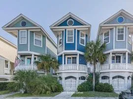 New to rental market! Overlooking marina on Fripp Island