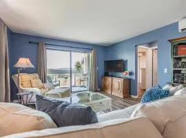 New Listing - Marsh Views Short Walk to Beach and Pools - Double Decks