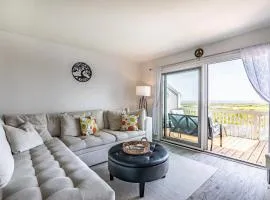 Newly Listed - Oceanfront Condo on Harbor Island