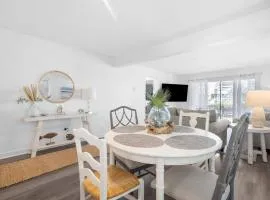 Newly Listed - One bedroom condo on Harbor Island