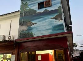 Elitineide Guest House, hostal o pensión en São Tomé