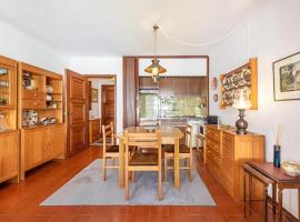 Sunny Cascais Apartment, hotel in Cascais