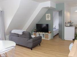 Appartement entier *au pied de la gare*, apartment in Juvisy-sur-Orge