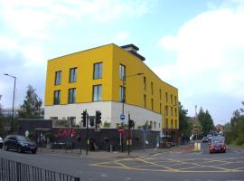 Abbey Point Hotel, hotel cerca de Estación de metro Hanger Lane, Londres