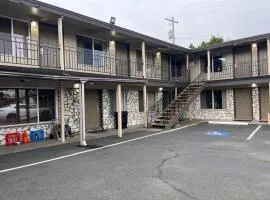 Anchor Bay Inn near Winchester Bay