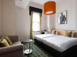 HakoBA 函館 by THE SHARE HOTELS、函館市のファミリーホテル