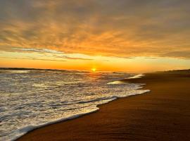 Cabaña de playa vacacional cerca al mar - Iris, будинок для відпустки у місті Саусе-де-Портесуело