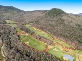 Lux 5BR 4BA SV125 SKI In Out, 18-hole Championship Golf Course, Water Park, pet friendly, hotel di Jay