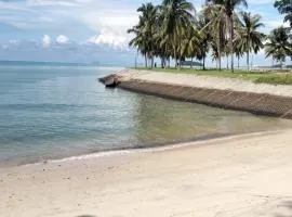 Ground floor apartment Seaview beach