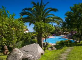 Hotel Cernia Isola Botanica, hotel a SantʼAndrea