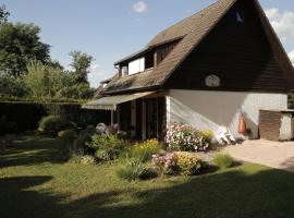 Lovely house with garden, jardin et terrasse, cottage à Seynod