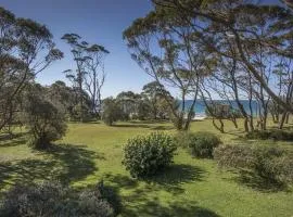 Ocean's Edge at Bawley Beach