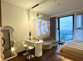 Homestay & Apartment Vinhomes Smart City Tây Mỗ - Masteri A, hotelli kohteessa Hanoi