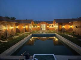 Sukriti Farmhouse, Cottage Theme Stay in NCR, hotel cu parcare din Tibri