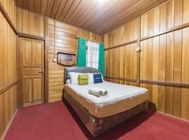 Urbanview Resort Anty Cisarua Tugu Puncak by RedDoorz, hotell i Sampal 2