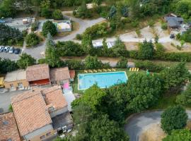 Camping les Princes d'Orange, hotel with parking in Orpierre