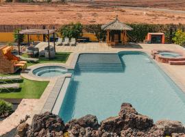 Shangri-La Fuerteventura, cheap hotel in Tefía