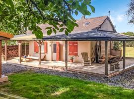 Gorgeous Home In Besmont With Wi-fi, cabaña o casa de campo en Éparcy