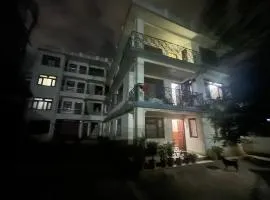 Nirvaan Guest House (Hotel Bibidh)