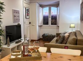 Superb 2 Bedroom Apartment - Seaside - Cascais Old Town, hotel en Cascais