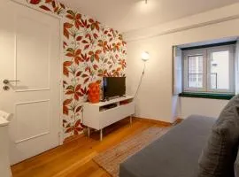 Contemporary Apartment in Chiado 1