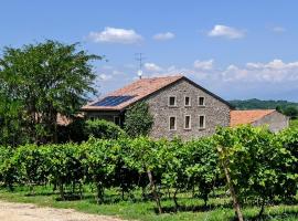 Seiterre Agriturismo Tenuta San Leone、ヴァレッジョ・スル・ミンチョのホテル