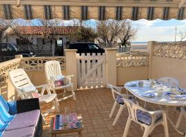 Les Goelettes - Rez de jardin à 30 mètres de la plage, apartment in Saint Pierre La Mer