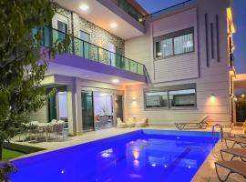 Living Dream Villa HARMONY – hotel w mieście Belek