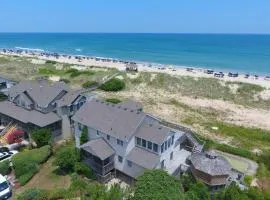 OCEANFRONT, Ocean Views, Community Amenities, Close to Beach Access-704, Sea Forever