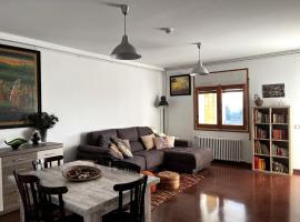 Taradell - Central apartment - 60 km from Barcelona, alquiler vacacional en Taradell