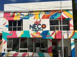 Che Neco: Necochea'da bir otel