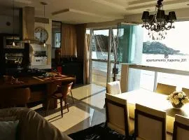 Apto Panorâmico Vista Mar em Itapema - SC