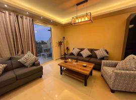 BeachSide 3BRs Chalet W/View - Pool access - Wi-Fi, golf hotel in Ain Sokhna