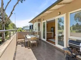 Boutique Stays - Flora