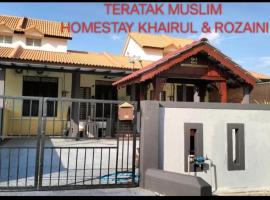 HOMESTAY TERATAKMUSLIM KHAIRUL&ROZAINI Melaka, parkimisega hotell sihtkohas Melaka