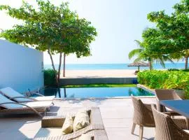 Beachfront Villa 4 Bedrooms Sanctuary Ho Tram Resort