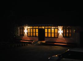 Paroommel Haven Wayanad, bed & breakfast σε Kenichira