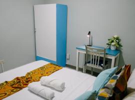 Near Airport Transient Inn - 2 Bedroom Suite, דירה בפוארטו פרינססה