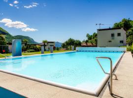 Dzīvoklis Sureggio Village by Quokka 360 - wooden studio with communal pool pilsētā Lugaggia