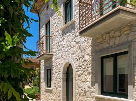 Casa Rurale Faraone, budgethotel i Teggiano